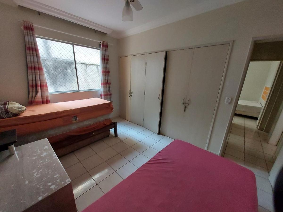 Lindo Apartamento 50 Metros Da Praia Do Morro, Tres Quartos E Duas Vagas De Garagem غواراباري المظهر الخارجي الصورة