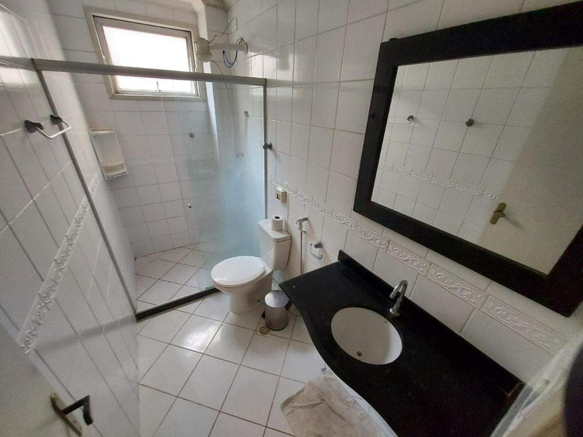 Lindo Apartamento 50 Metros Da Praia Do Morro, Tres Quartos E Duas Vagas De Garagem غواراباري المظهر الخارجي الصورة