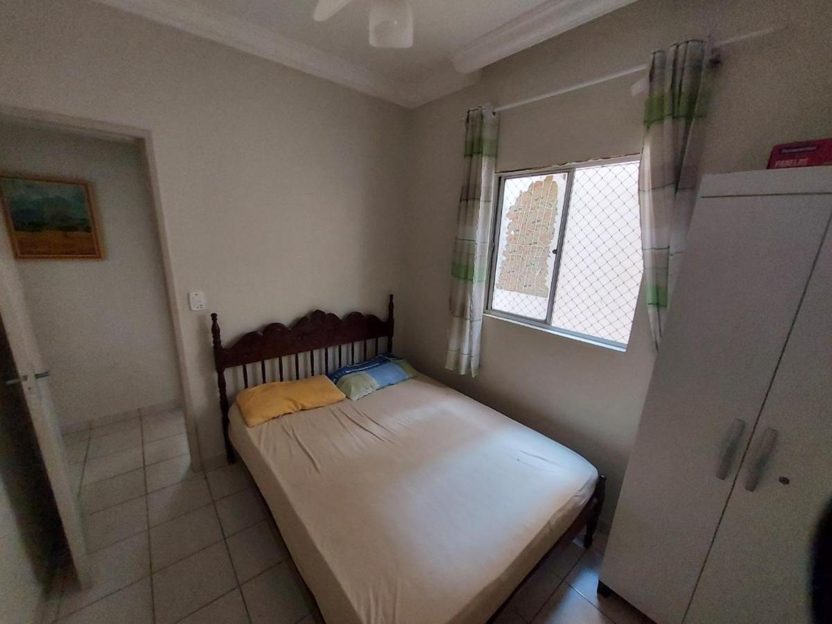 Lindo Apartamento 50 Metros Da Praia Do Morro, Tres Quartos E Duas Vagas De Garagem غواراباري المظهر الخارجي الصورة